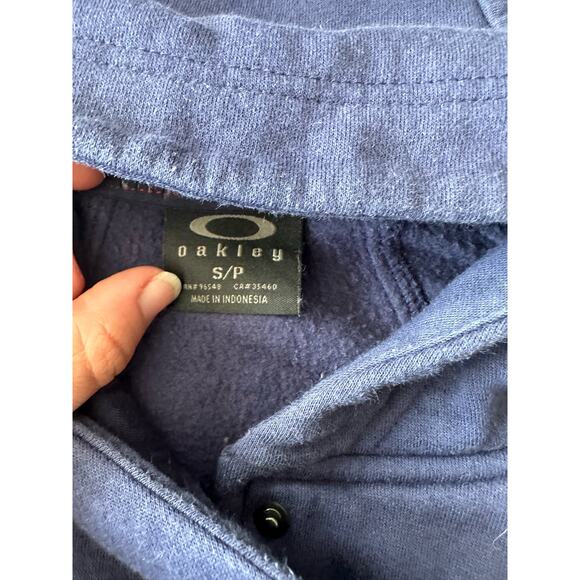 Vintage Woman's Oakley Asymmetrical Full Zip Navy Blue Hoodie Size Small - Picture 8 of 8